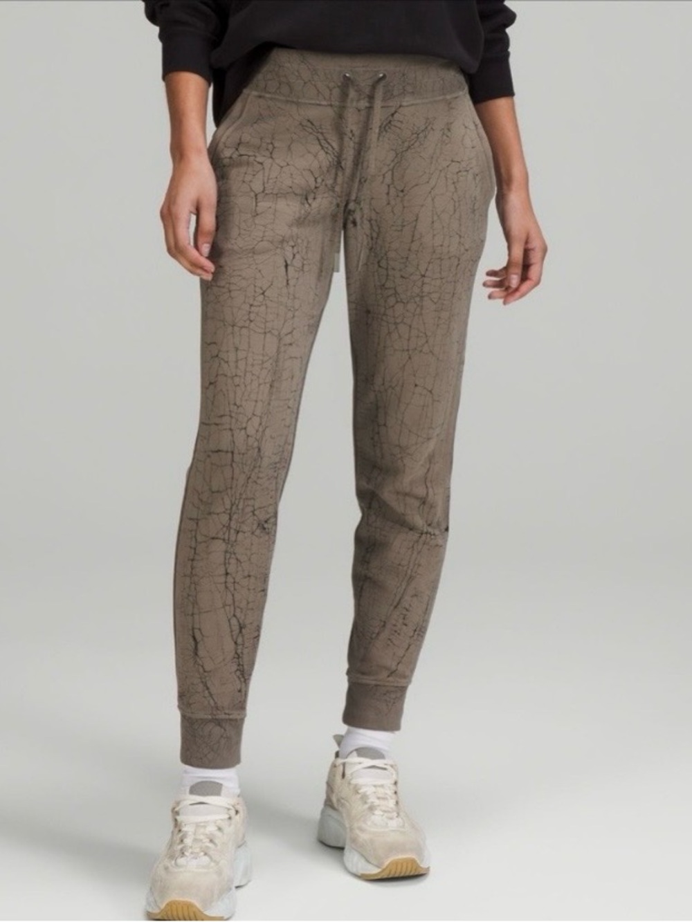 Lululemon Warm Down Joggers Crackle Pattern Size 10